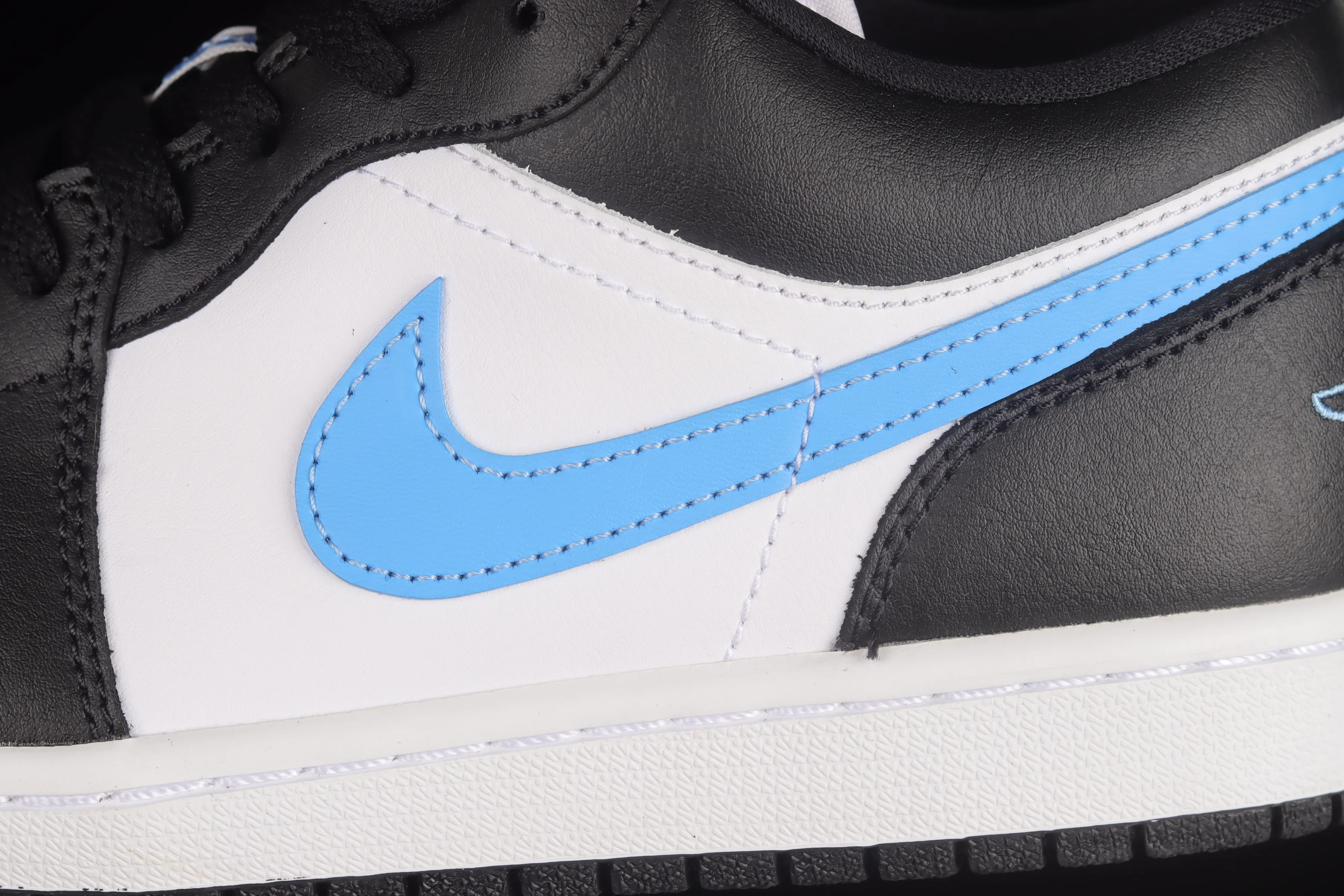All categories Air Jordan Jordan series basketball shoes Air Jordan 1 Low G version pure original Air Jordan AJ1 Low AJ1 Joe 1 black blue and white low-top cultural leisure sports basketball shoes DC0774-041